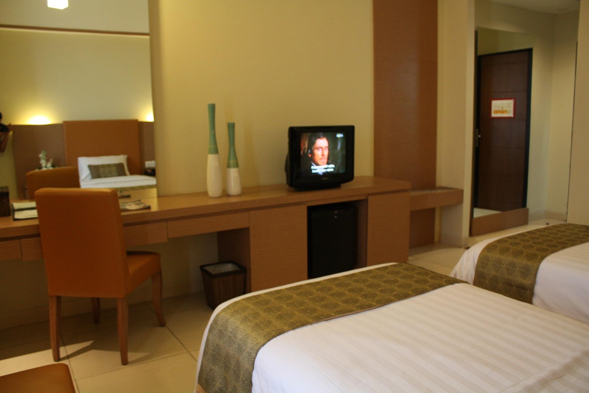 Grand Pasundan Convention Hotel Bandung Kültér fotó
