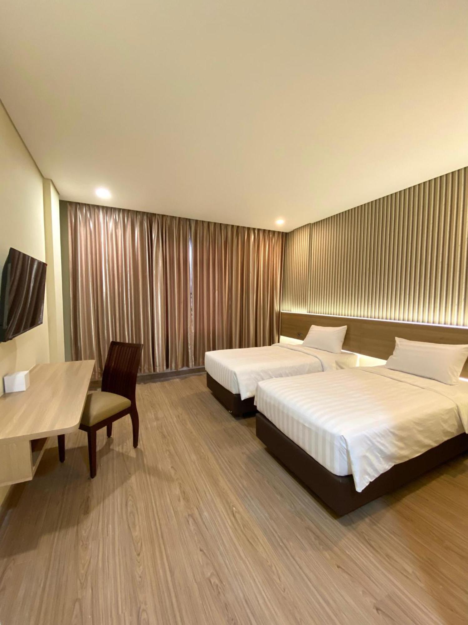 Grand Pasundan Convention Hotel Bandung Kültér fotó
