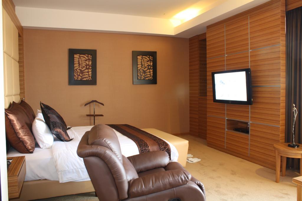 Grand Pasundan Convention Hotel Bandung Kültér fotó