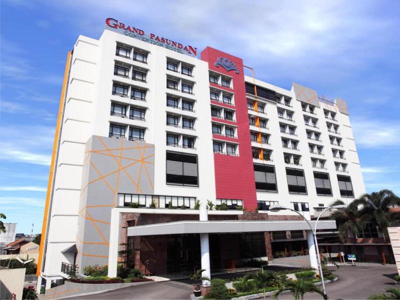 Grand Pasundan Convention Hotel Bandung Kültér fotó